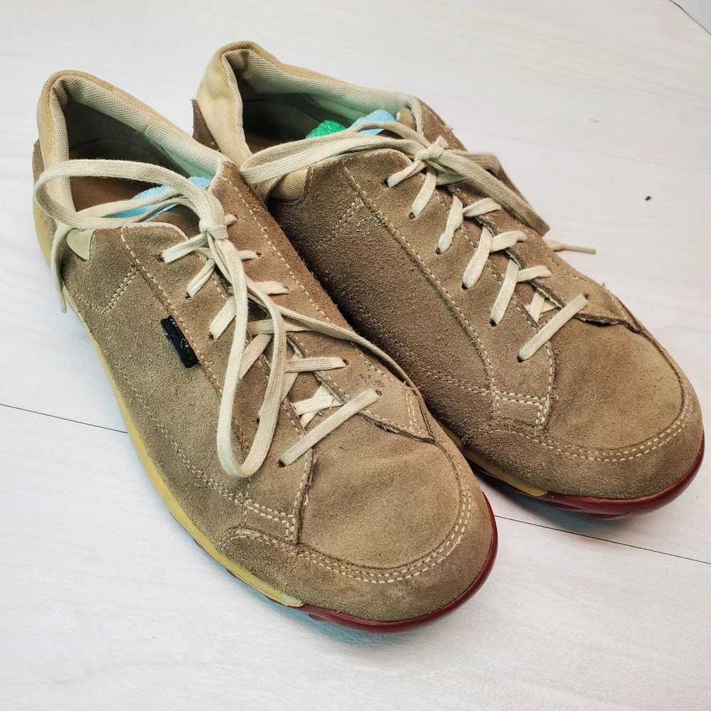 Simple Suede Lace Up Casual Sneakers Shoes Women's Size 9.5 Tan Comfort